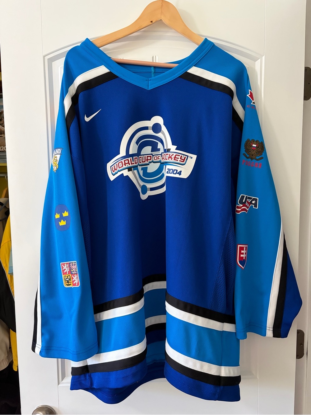 Vintage 2004 World Cup Of Hockey Nike Jersey Size XL